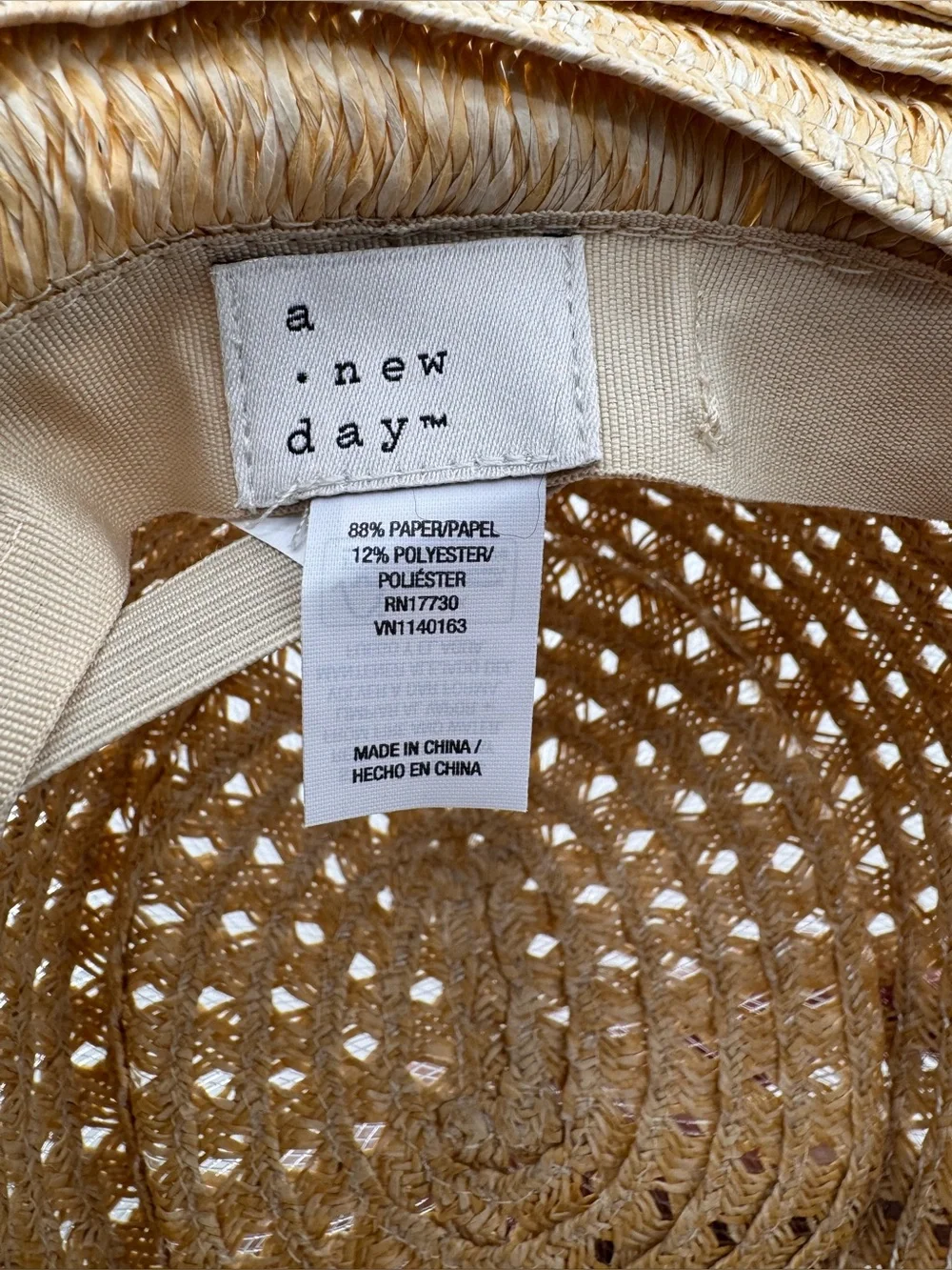 A New Day Paper Hat Sun Protection Wide Brim Size S/M 53-57cm NEW Summer Garden